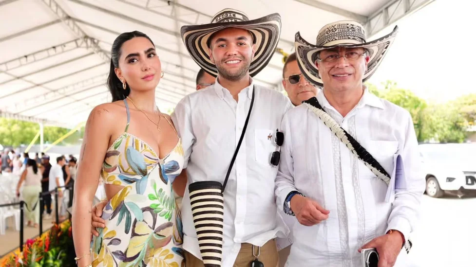 Gabriela Munoz y su hermano