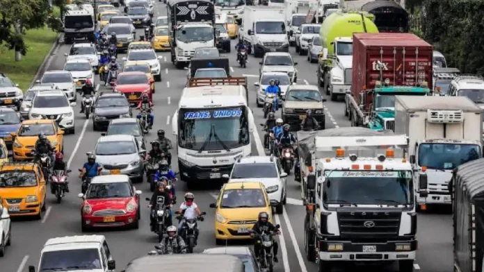 Impuesto vehicular en Antioquia 2026: vence el plazo para pagar sin sanciones ni intereses