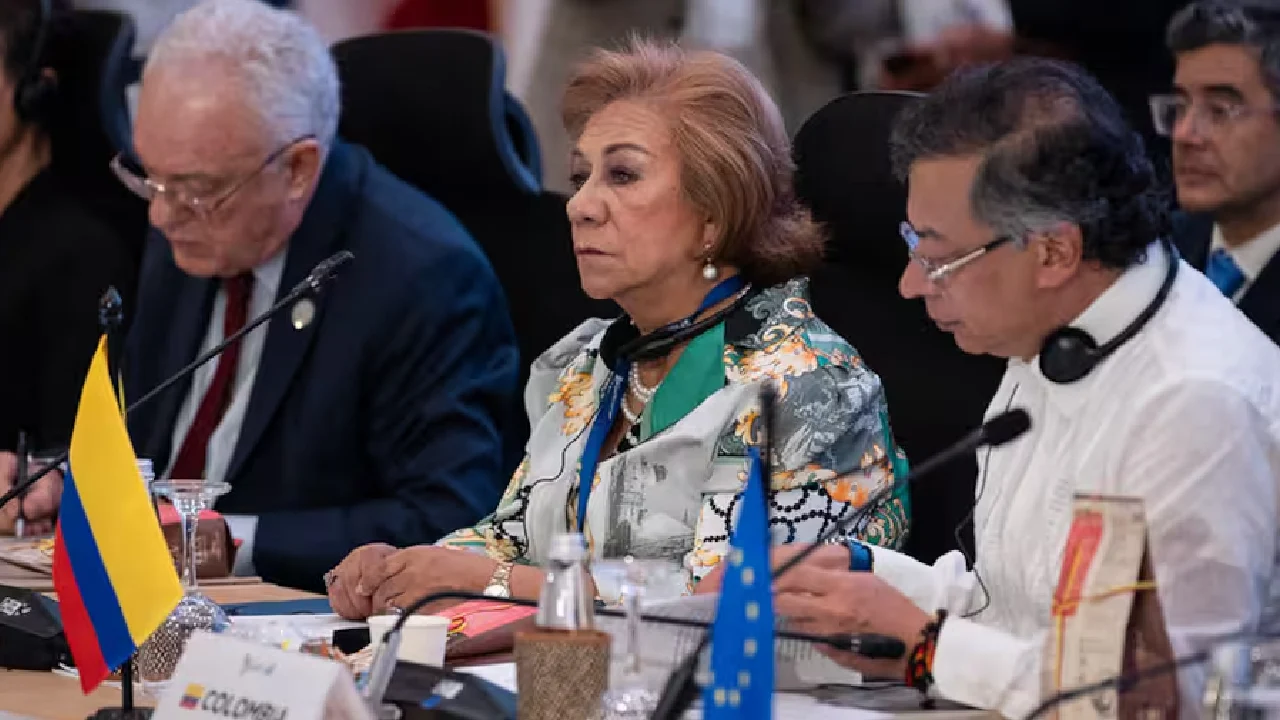 Plazo hasta el jueves: Cancillería fija directrices para la renuncia formal de diplomáticos