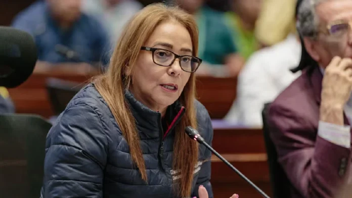 Claudia Carrasquilla deja el Concejo de Medellín para asumir el Viceministerio de Defensa nacional