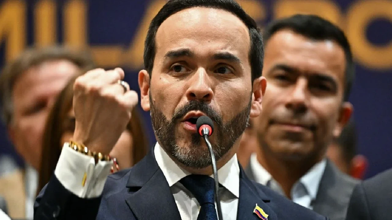 Gobierno nacional lanza #ColombiaUnSoloCorazón tras terremoto: empresas privadas se une a las ayudas