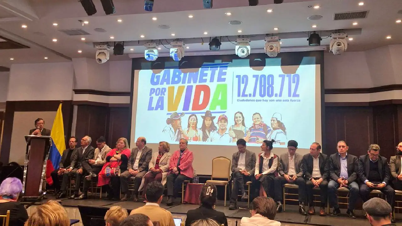 Exministros y exfuncionarios conforman el ‘Gabinete por la Vida’ para vigilar las reformas sociales