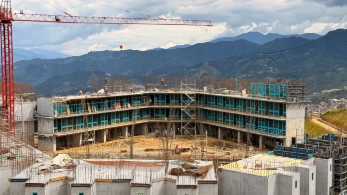 Con una inversión de $675.000 millones, avanzan las obras de la nueva cárcel distrital en Medellín