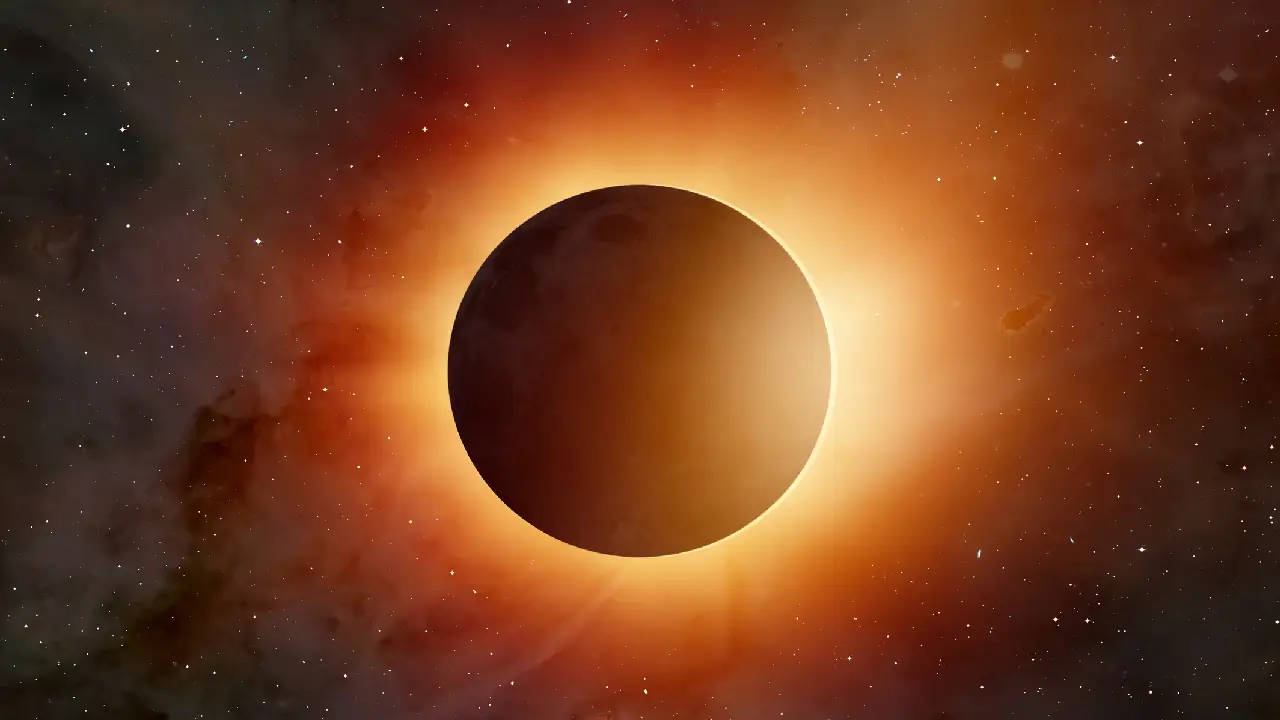 ¿A qué hora inició el eclipse solar del 12 de agosto?