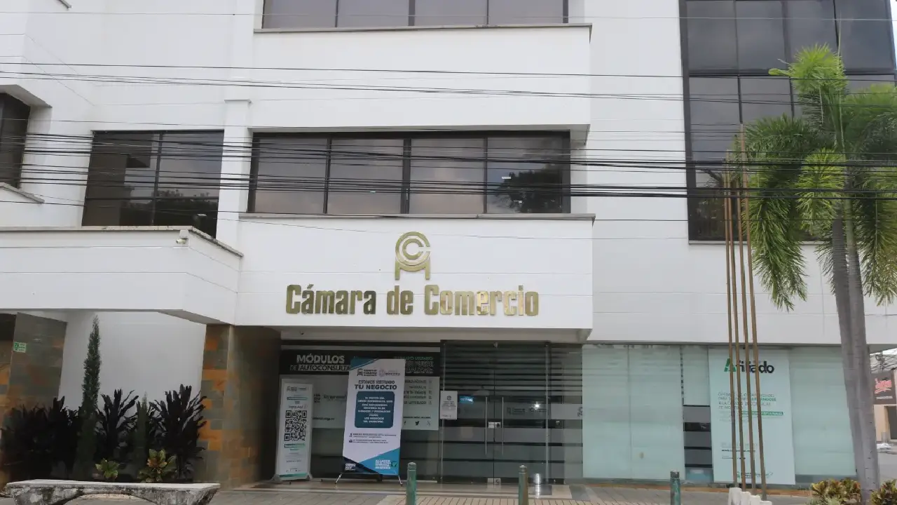 JetSmart conecta a los viajeros con Córdoba en una estrategia liderada por la Cámara de Comercio de Córdoba