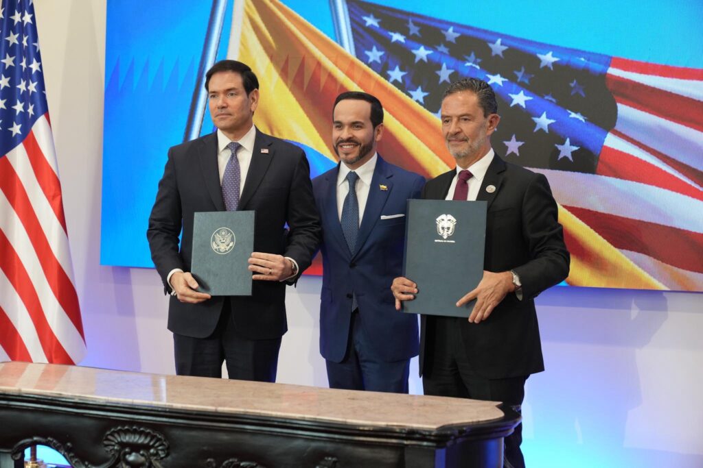 Firma de memorandos