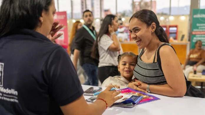 Hasta el 30 de noviembre: 200 hogares podrán postularse a subsidios de vivienda en Medellín