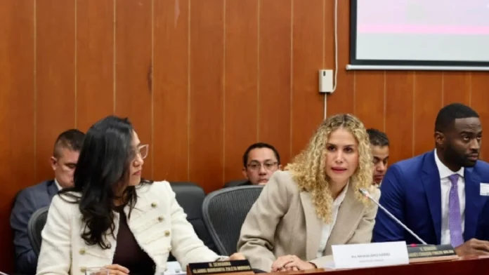 Las cuentas no cuadran_ MinTrabajo advierte faltante de $5 billones para pensiones Las cuentas no cuadran: MinTrabajo advierte faltante de $5 billones para pensiones
