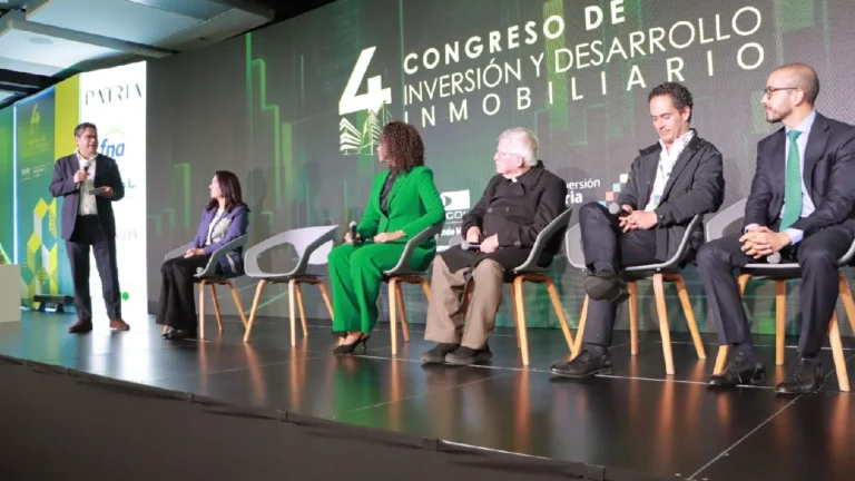 Invierten más de $5.000 millones en proyecto de vivienda unifamiliar para afectados en Quibdó