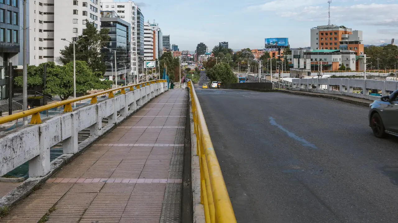 Megaproyecto vial: Inicia demolición del puente de la Séptima con calle 100 para dar paso a un nodo moderno