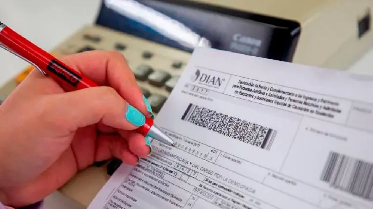 Nuevos topes de la DIAN para la declaración de renta: ¿le toca declarar este año?