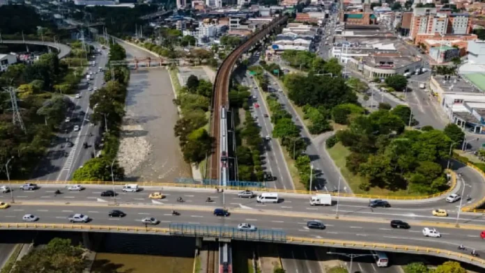 Secretaría de Movilidad de Medellín anuncia cierres viales en el nororiente y occidente por obras y eventos