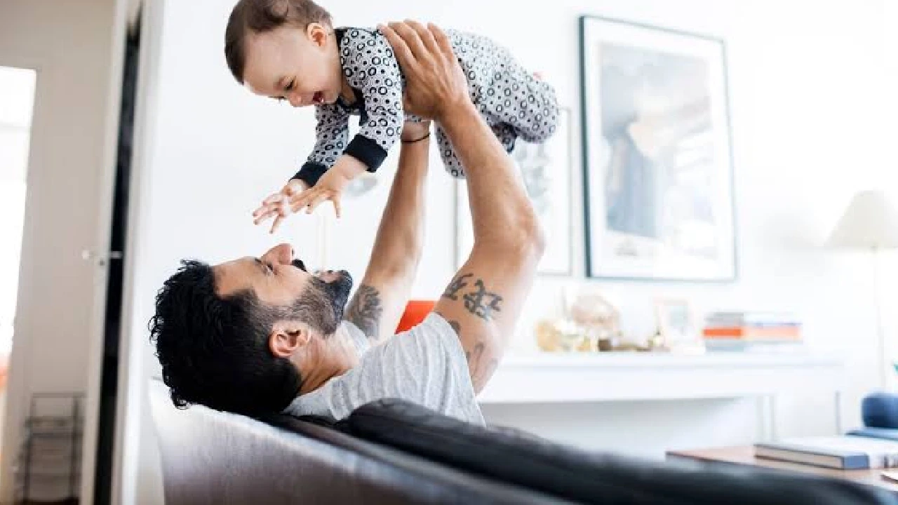Licencia de paternidad en Colombia: Proponen extenderla de forma progresiva