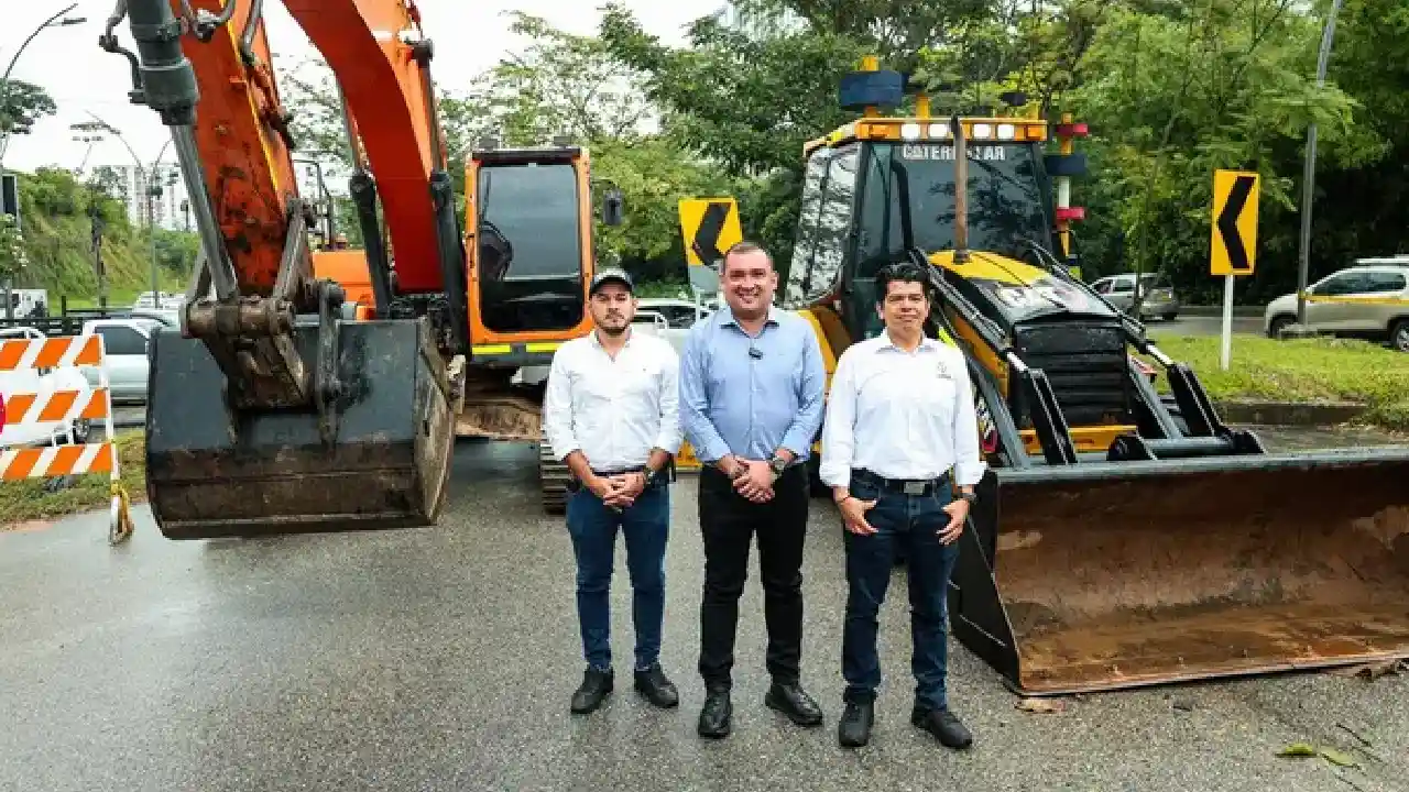 Avanza la construcción del tercer carril autopista Floridablanca para mejorar la movilidad