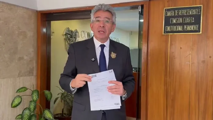 Periodo de la JEP: Enrique Gómez prepara acto legislativo para impedir su extensión