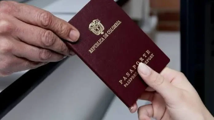 suspende parte del convenio para expedir pasaportes