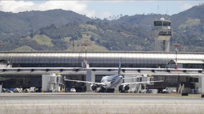 Aeropuerto José María Córdova: hay que construir, no remendar