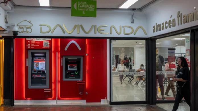Davivienda recibe autorización para avanzar en la cesión de activos de DAVIbank