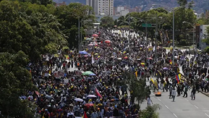 Marchas en Medellín hoy, 14 de octubre: recorridos y cierres viales