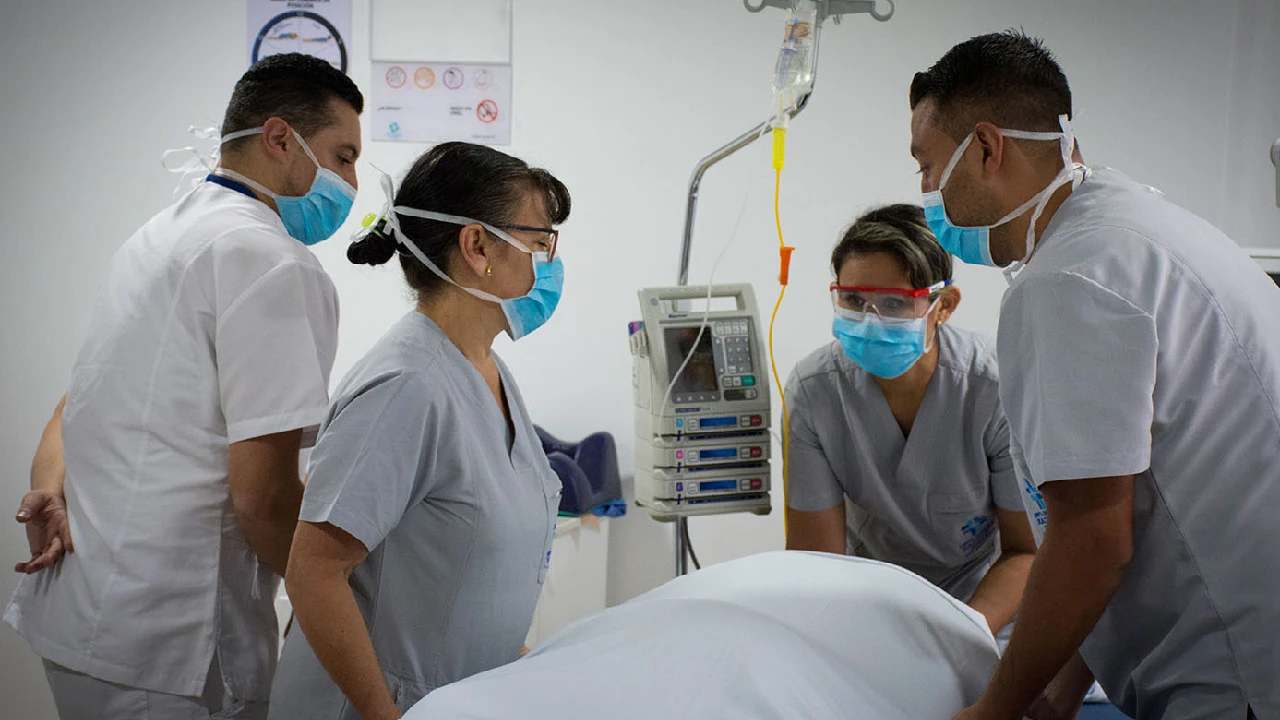 Inyección de $859.000 millones al Fomag para garantizar atención médica a docentes