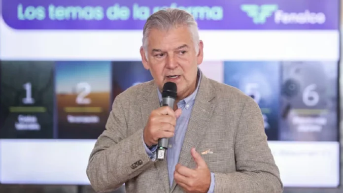 FENALCO pide al Consejo de Estado anular el incremento del salario mínimo 2026