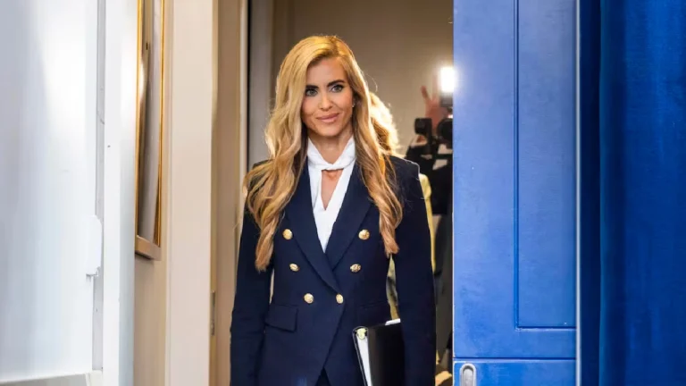 Renuncia la portavoz de la Casa Blanca Katie Zacharia tras solo siete días en el cargo