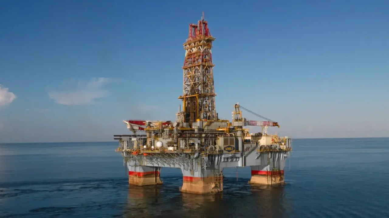 Ecopetrol frena licitación de GNL a cinco años y volcará esfuerzos a la producción local