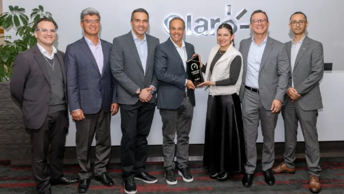 Ookla premia a Claro como la red móvil más rápida y de mayor cobertura en Colombia