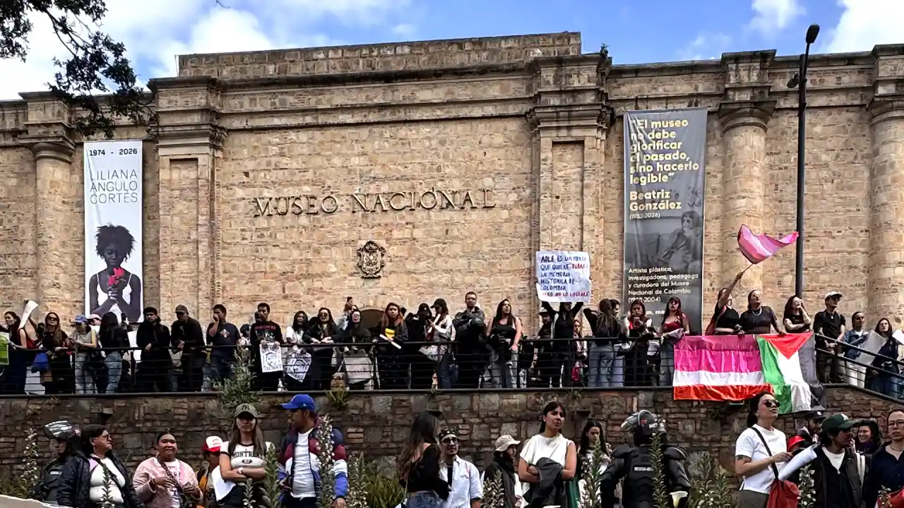 La providencia del Juzgado Veinticuatro de Familia de Bogotá impuso un término de 48 horas para reinstalar las obras desmontadas.