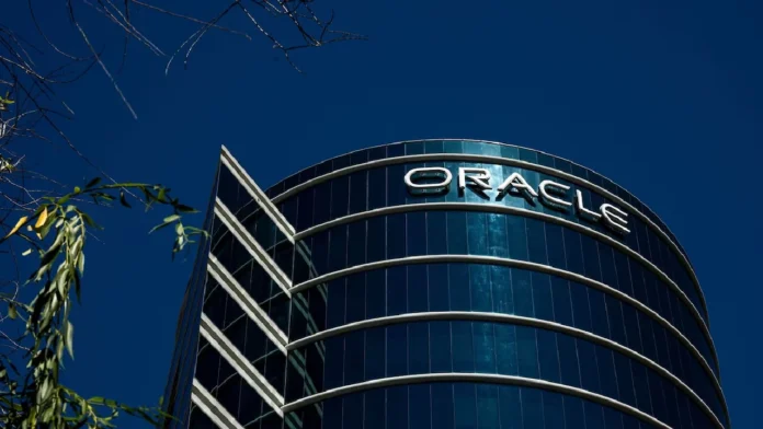 Oracle bajo presión: más crecimiento, más deuda y menos confianza en bolsa