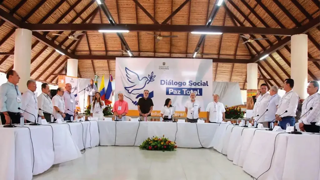 Fiscalía pide investigar a Gustavo Petro por el 'Pacto de Valledupar'