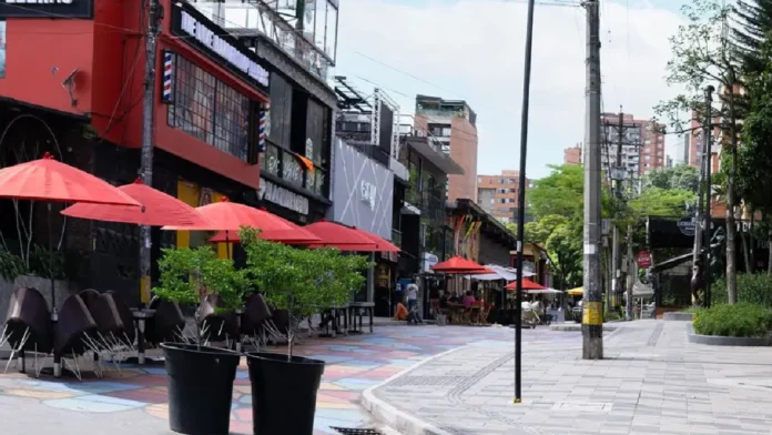 Un monstruo de muchas cabezas: por qué Medellín perdió su zona rosa