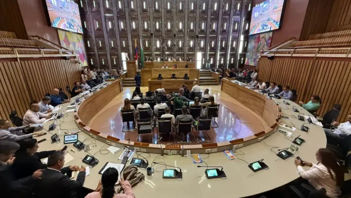 Valorización en Antioquia: Gobernación recibe aval de la Asamblea para avanzar con el cobro